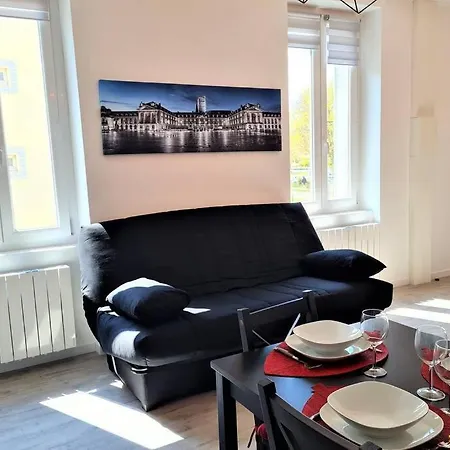 Apartment Le Gastro En Face Du Port De Plaisance *